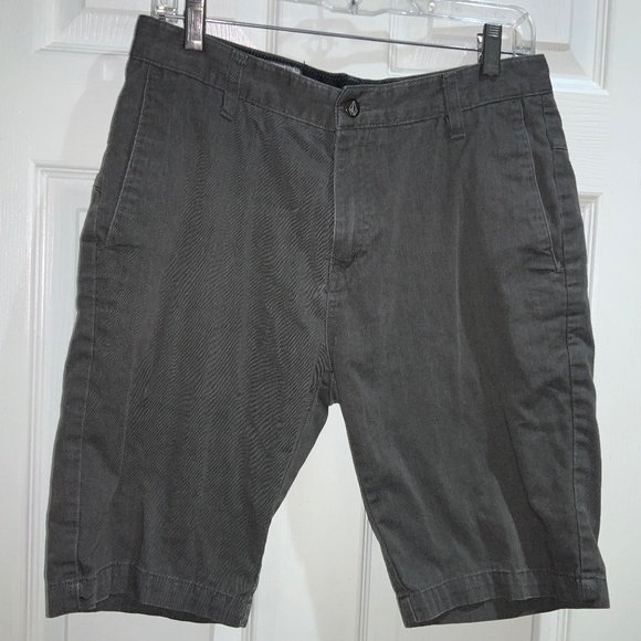 Volcom Corpo Class Twill Chino Shorts Men's Sz 30 Gray Flat Front Pockets - Picture 1 of 5